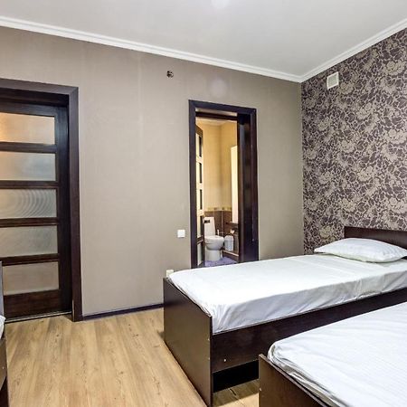 Opera Bed&Breakfast Bishkek Exterior photo